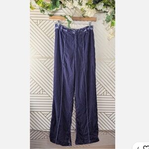 ZARA Women's Purple Velvet Trousers Pants High Waisted Split Leg Hem Size Medium